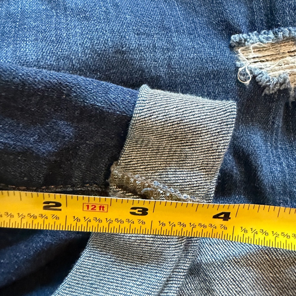 Universal Thread Blue Distressed Denim Shorts - Picture 8 of 8